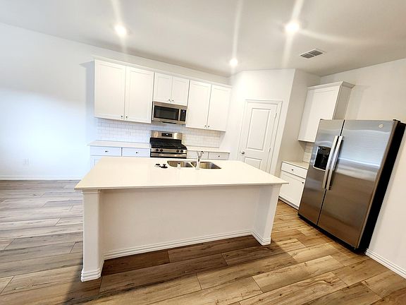 5th image of 1414 Mesquite Ln