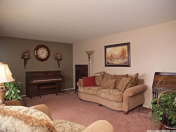 5th image of 2932 E Nora Dr