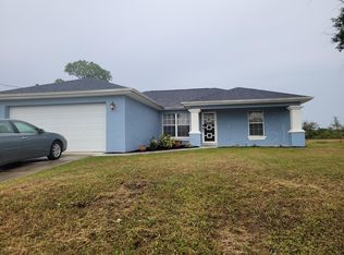 2513 NW 27th Pl, Cape Coral, FL 33993