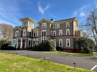 97 Narragansett Ave #C2, Newport, RI 02840