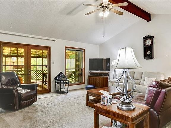 4th image of 8311 Dixon Dr