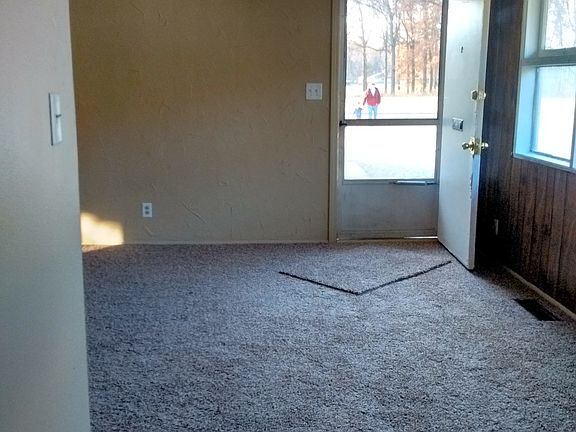 3rd image of 333 N Roanoke Ave