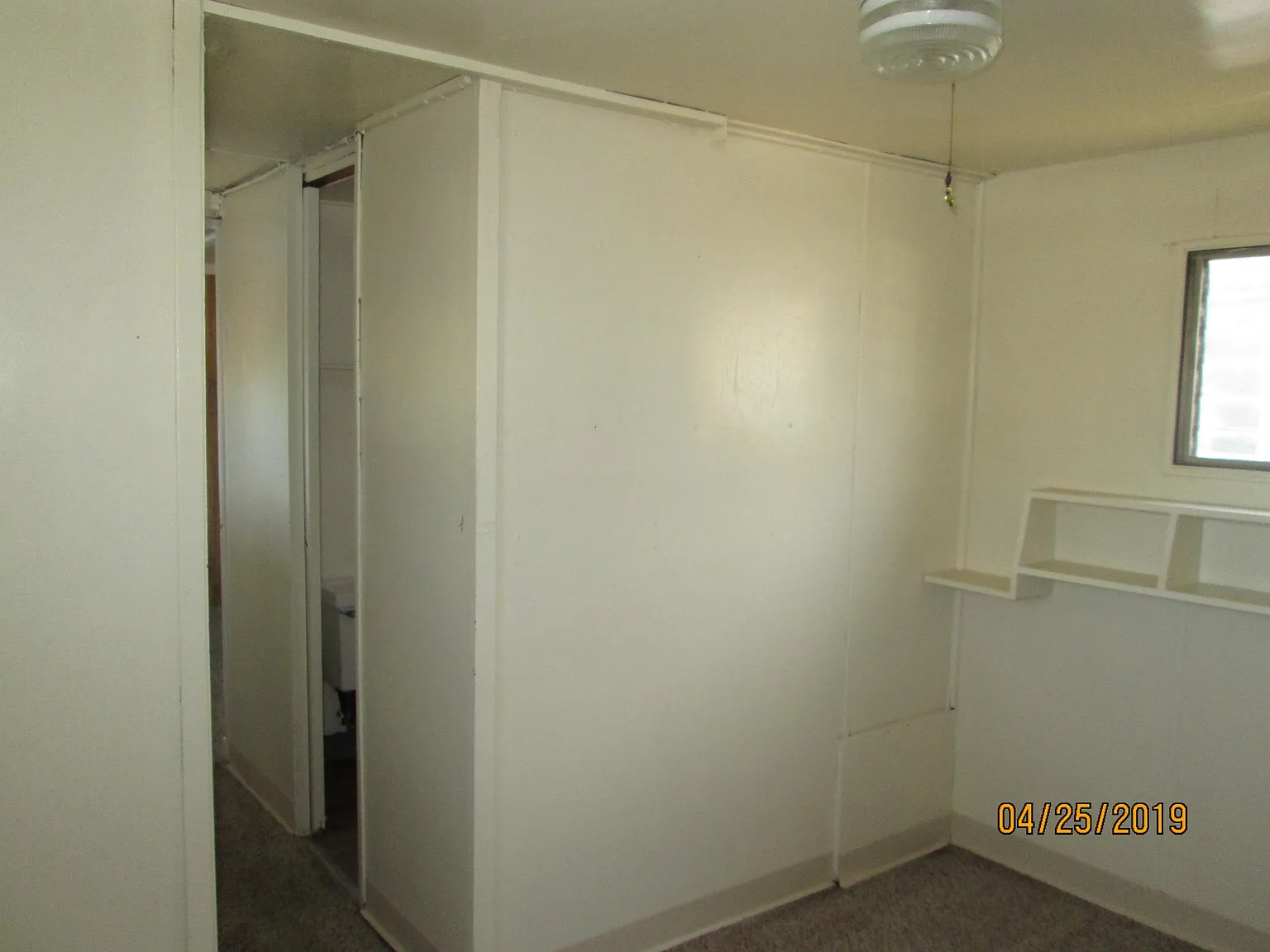 2 bed, 400 sqft, $1,150 — Photo 4