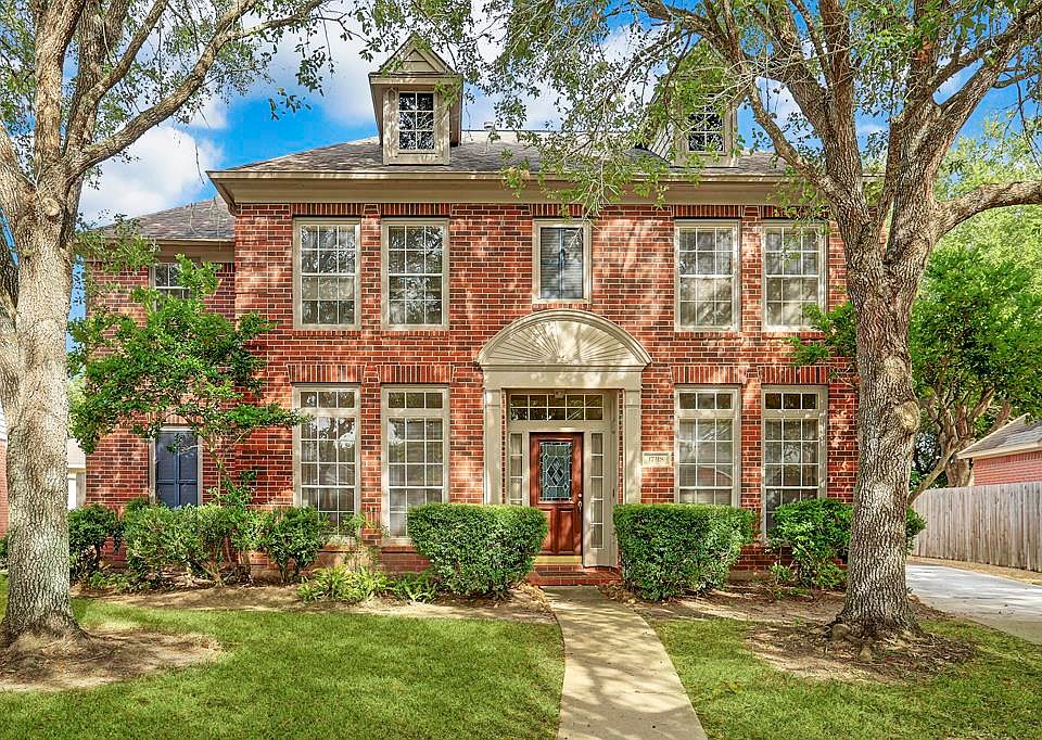 1st image of 17318 Lantana Dr