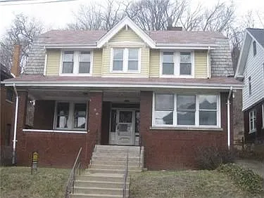 1124 Davis Ave photo 1
