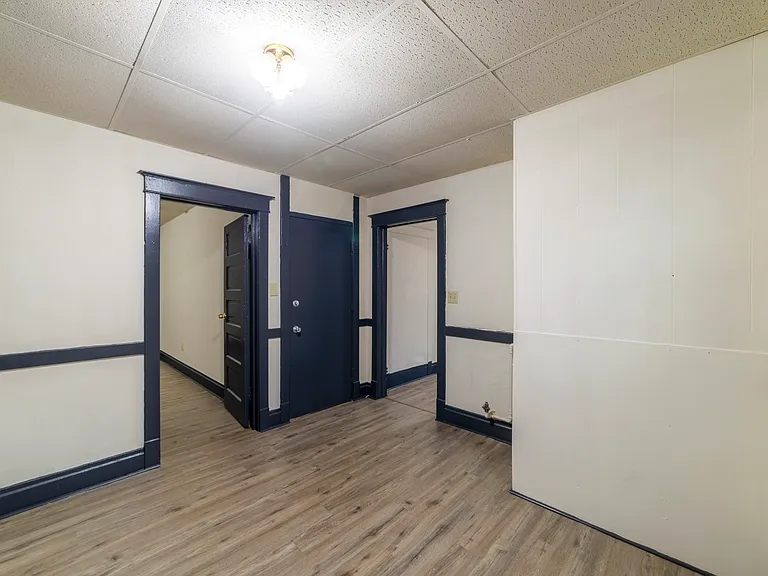 1612 Broadway St #4 — Photo 3
