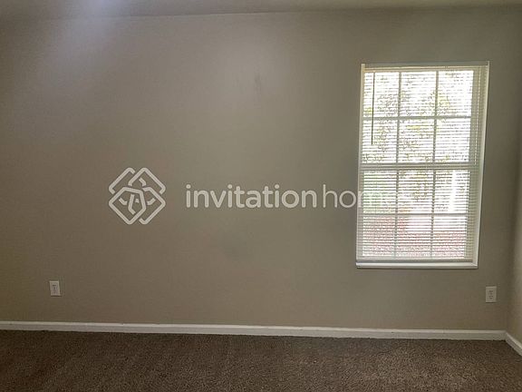 4th image of 4441 Yosemite Park Way