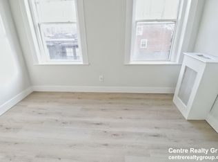 99 Myrtle St #9, Boston, MA 02114