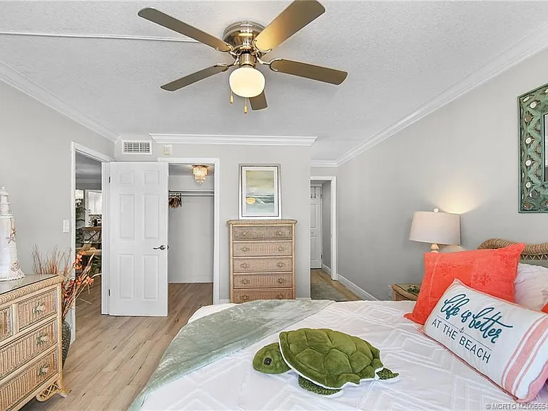 10310 S Ocean Dr #504 — Photo 24