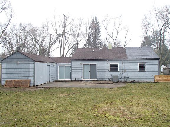 3rd image of 120 Adaline St