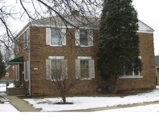 4004 S Oak Ave, Brookfield, IL 60513