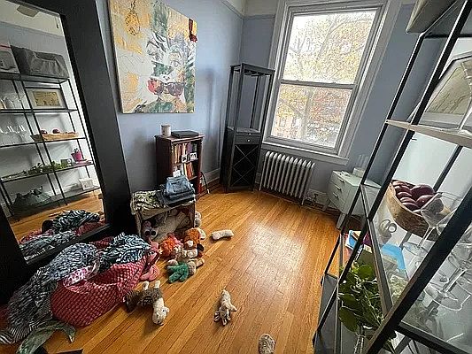 5th image of 28-03 23rd Ave #B