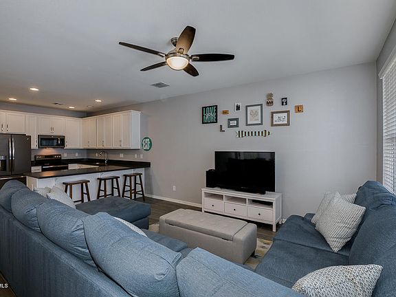 4th image of 2274 S Deerfield Ln