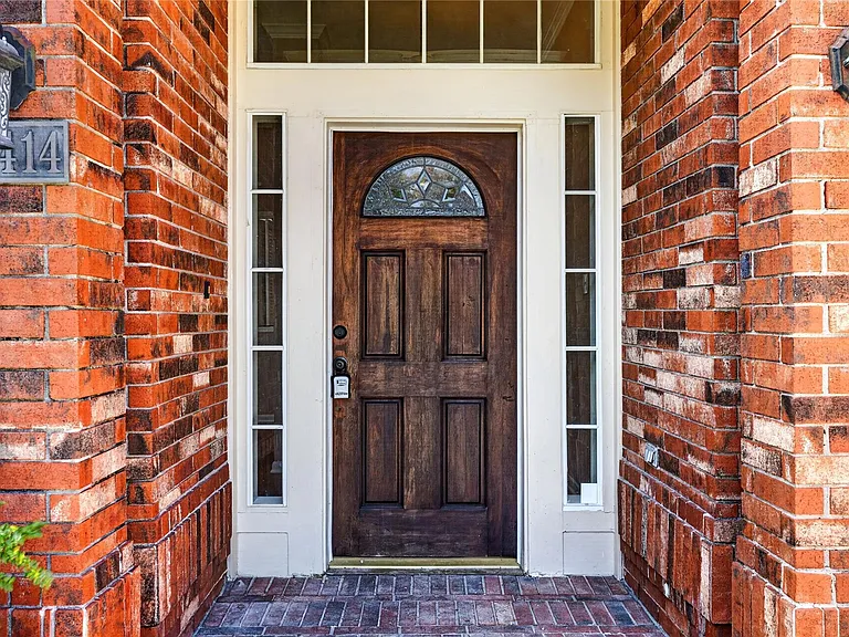 17414 Erin Way Ct — Photo 7