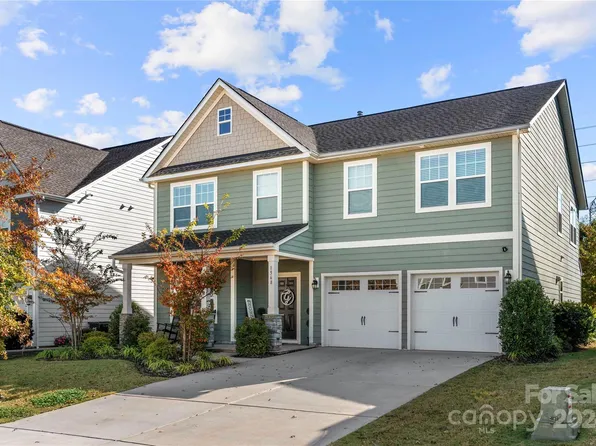 1568 Whitman Ct, York, SC 29745