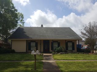 15522 Chickamauga Ave, Baton Rouge, LA 70817