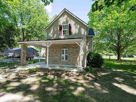2nd image of 8159 N Centerville Rd