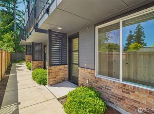 22906 56th Avenue W #D, Mountlake Terrace, WA 98043
