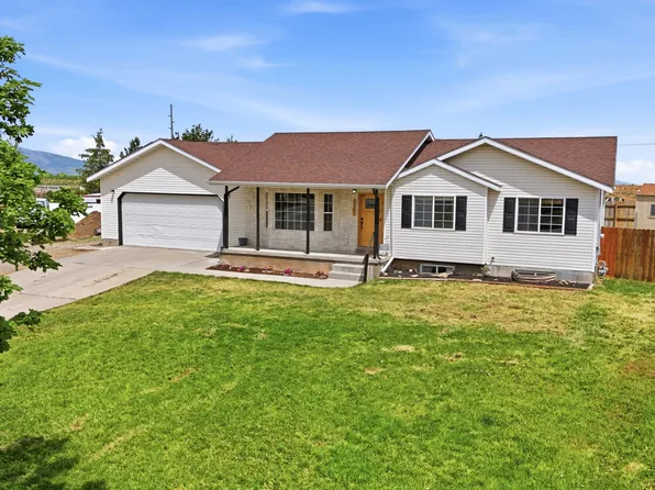 1261 E 25 S, Hyrum, UT 84319