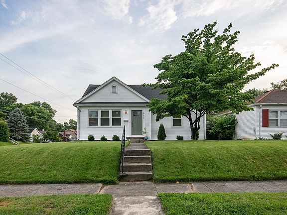 4th image of 964 Highland Park Dr