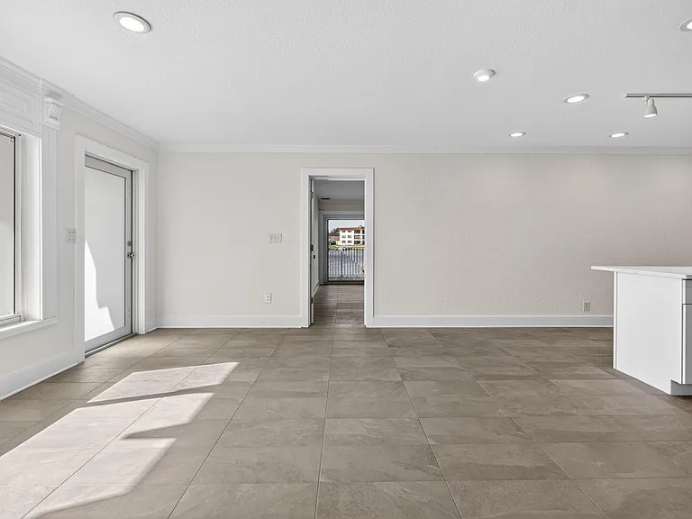 624 Southwind Cir #3 — Photo 25