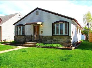 9703 W Sarasota Pl, Milwaukee, WI