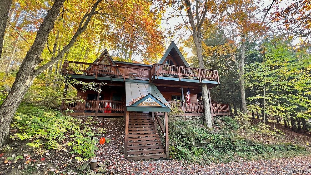 9 Easy St, Ellicottville, NY 14731 MLS B1495217 Zillow