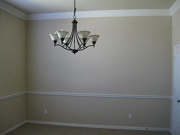 4th image of 1903 Fountain Meadows Dr