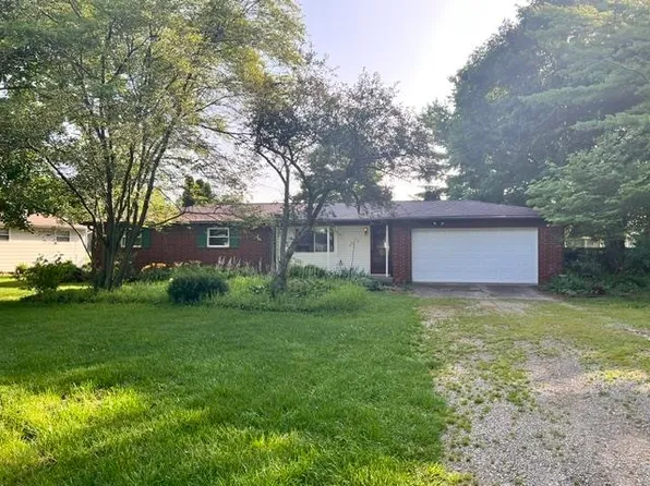 2156 S State Road 1, Connersville, IN 47331
