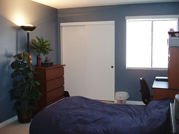 3rd image of 1444 W 227th St APT 15
