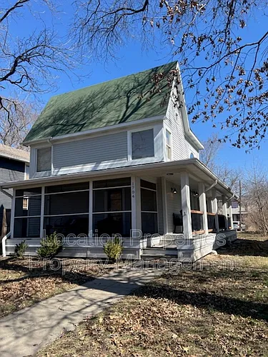 1704 Mississippi St Photo 1