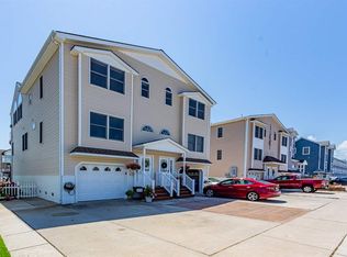 336 43rd Pl, Sea Isle City, NJ 08243
