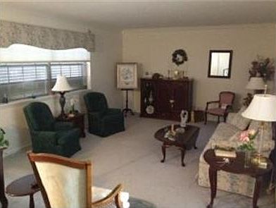 4th image of 3805 Pennsylvania Ave