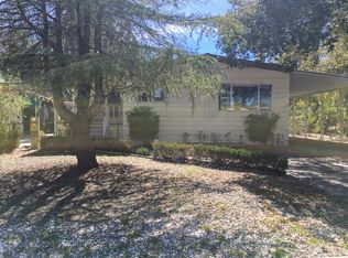 23118 Skylink Dr, Canyon Lake, CA 92587