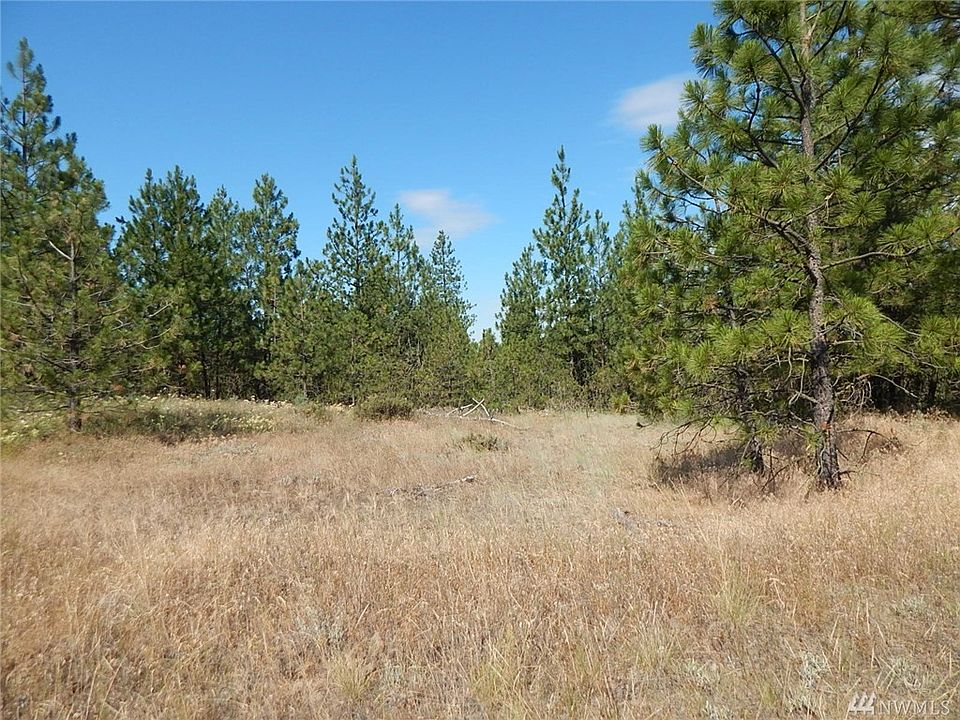 1st image of 0 Prairie Ln N Lot 12