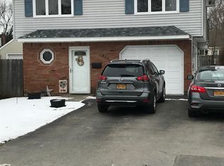 2139 Greenpoint Ave, Schenectady, NY 12303