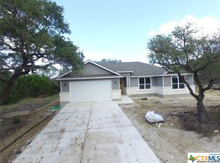 1041 Madrone, Canyon Lake, TX 78133