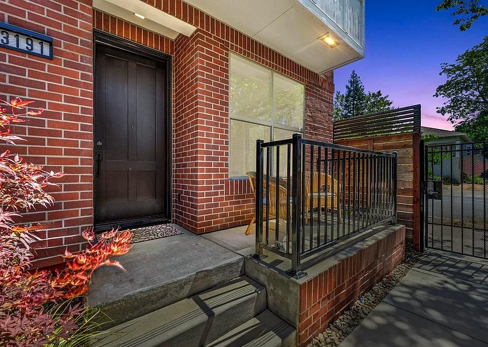 1st image of 3191 Eastsac Walk