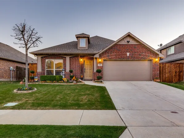 1000 Longhorn Dr, Aubrey, TX 76227