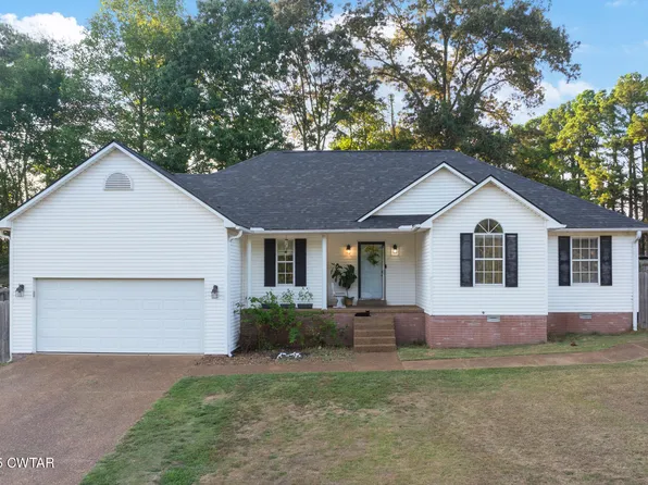 119 Stone Hedge Dr, Lexington, TN 38351