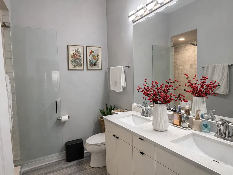2744 W Cortez St #2A — Photo 8