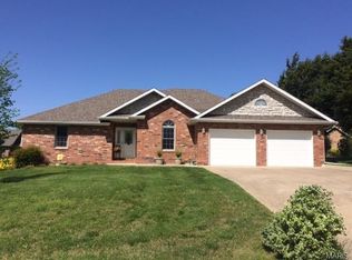2623 Burd Rd, Lebanon, MO 65536