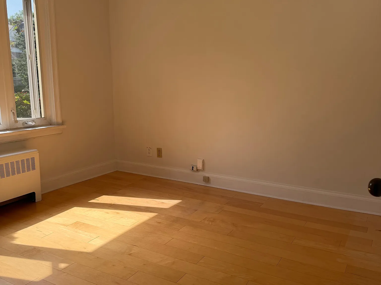 4 bed, $3,975 — Photo 4