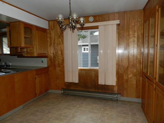 Formal Dining