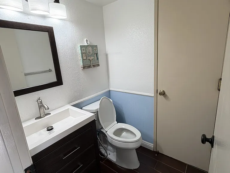 169 Bridlewood Ct — Photo 13