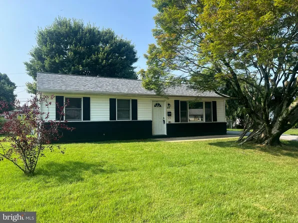211 N Brownleaf Rd, Newark, DE 19713