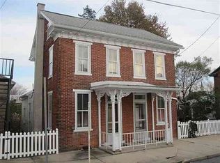 118 N Center St, Fredericksburg, PA 17026