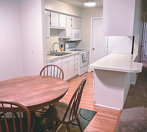 5th image of 1565 Shoemaker Dr Unit 123