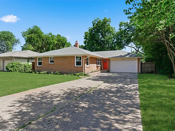 3rd image of 430 Terrace Dr