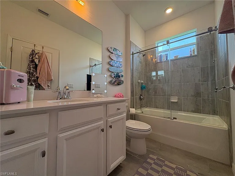 2458 Orchard St — Photo 33